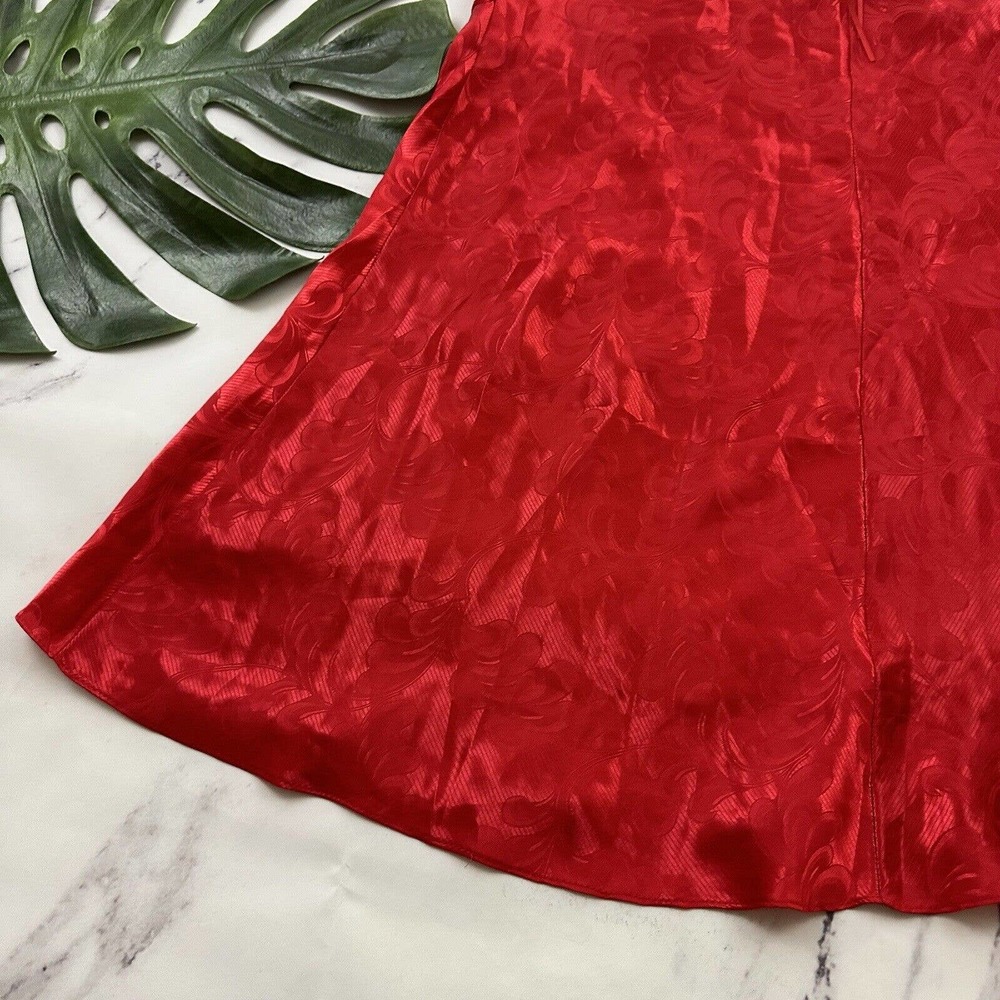 Sexy Red Satin Negligee with Lace Trim - Picture 10 of 10